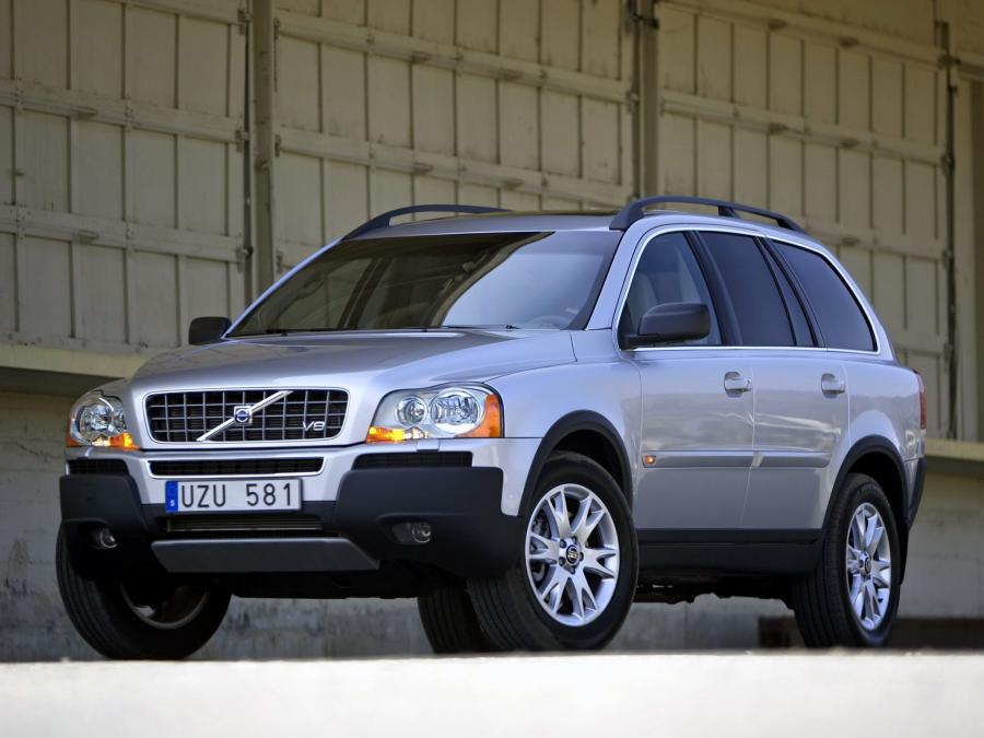  Volvo XC90 V8 2005 года  (фото 8 из 29)
